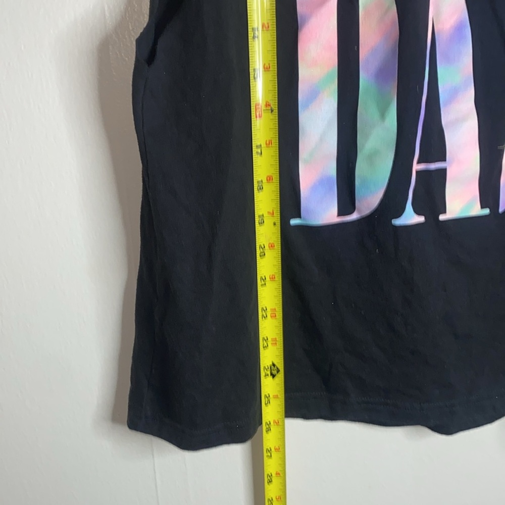 🪼Adidas “go to performance tee” with cool pastel lettering! - Picture 4 of 8